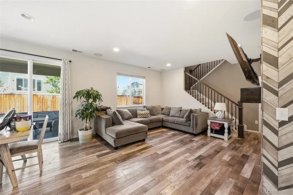 9645 Bellaire Lane Denver CO 80229