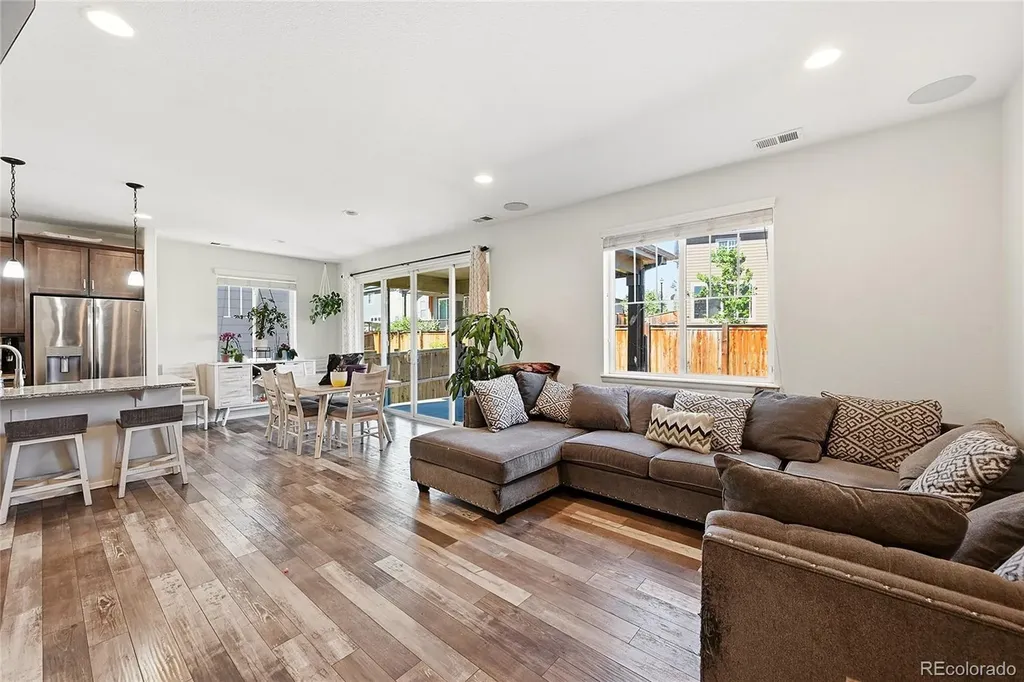 9645 Bellaire Lane Denver CO 80229