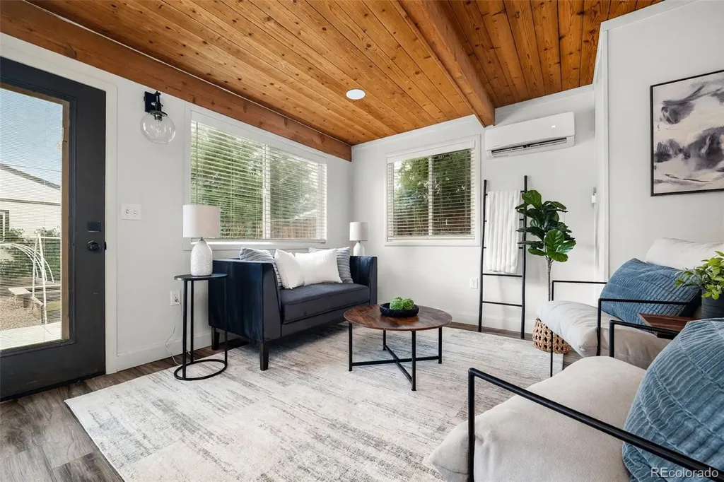 2801 Poplar Street Denver CO 80207