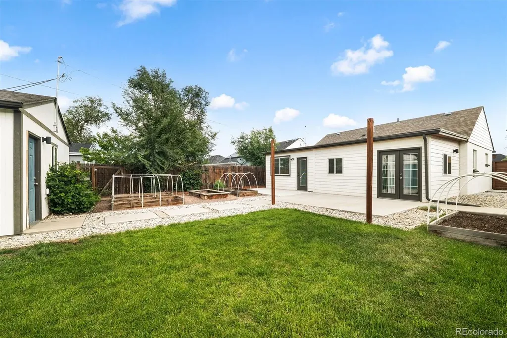 2801 Poplar Street Denver CO 80207