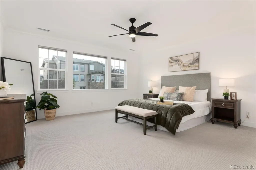6689 S Vandriver Way Aurora CO 80016