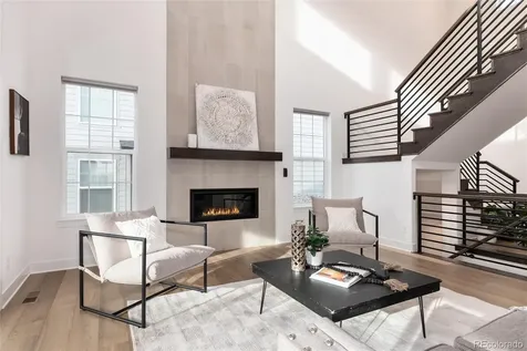 6689 S Vandriver Way Aurora CO 80016