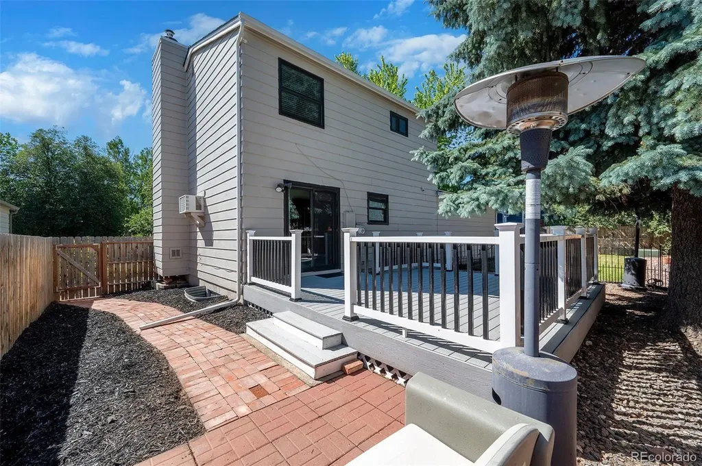 4951 S Richfield Circle Aurora CO 80015