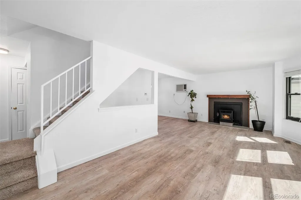 4951 S Richfield Circle Aurora CO 80015