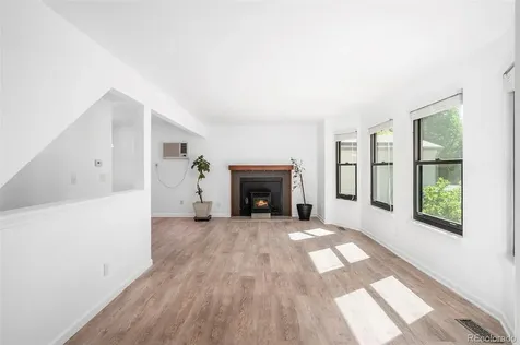 4951 S Richfield Circle Aurora CO 80015