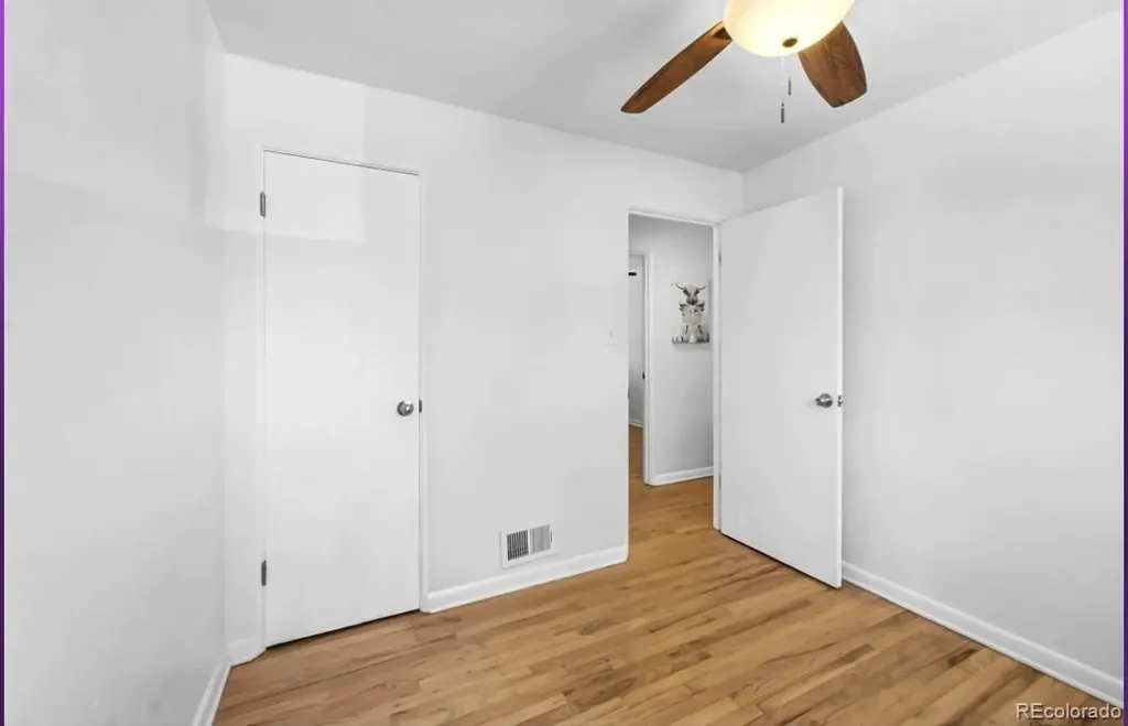 3286 W Fairview Place Denver CO 80211