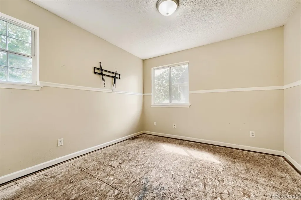 4215 S Ireland Court Aurora CO 80013