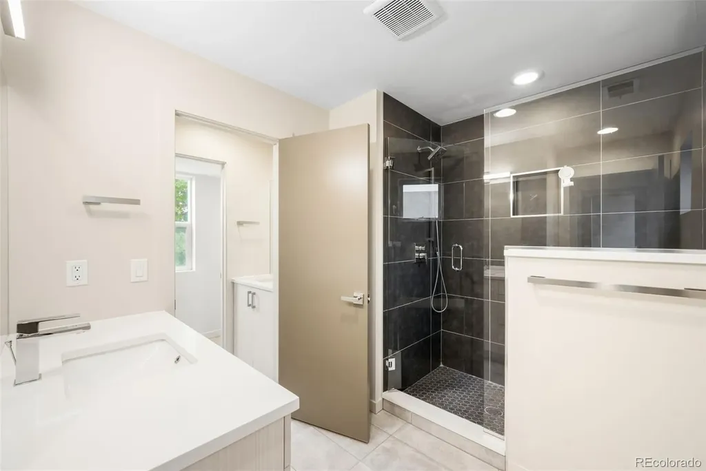 1331 Yates Street Denver CO 80204