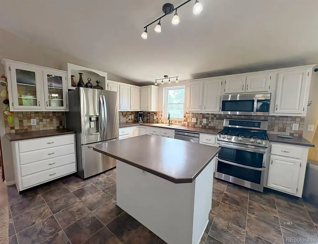 29 Granada Court Silver Cliff CO 81252