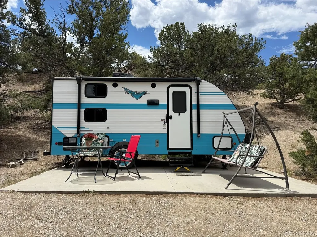 9582 Us Highway 285 Salida CO 81201