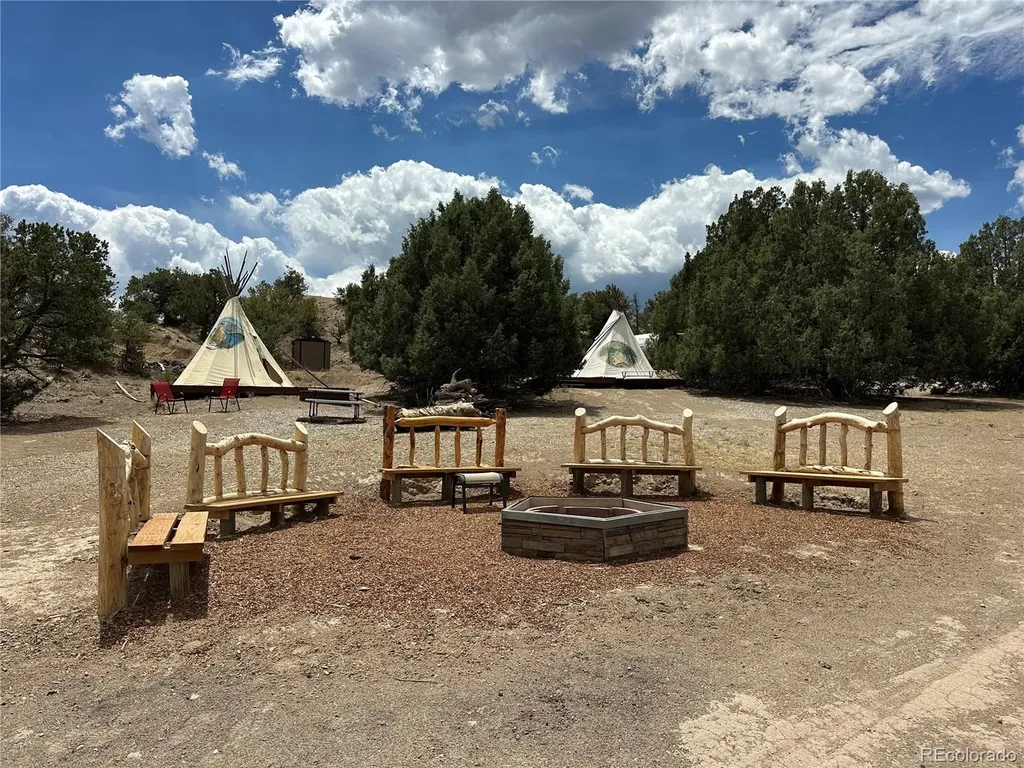 9582 Us Highway 285 Salida CO 81201