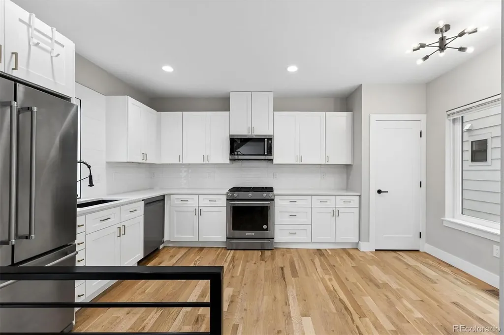 2147 S Bellaire Street Denver CO 80222