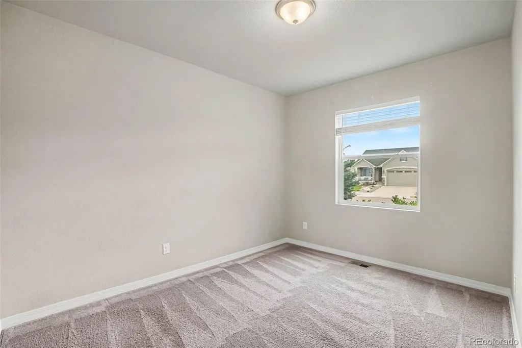 11172 Falling Snow Lane Colorado Springs CO 80908