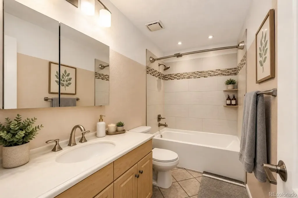 3808 S Evanston Street Aurora CO 80014