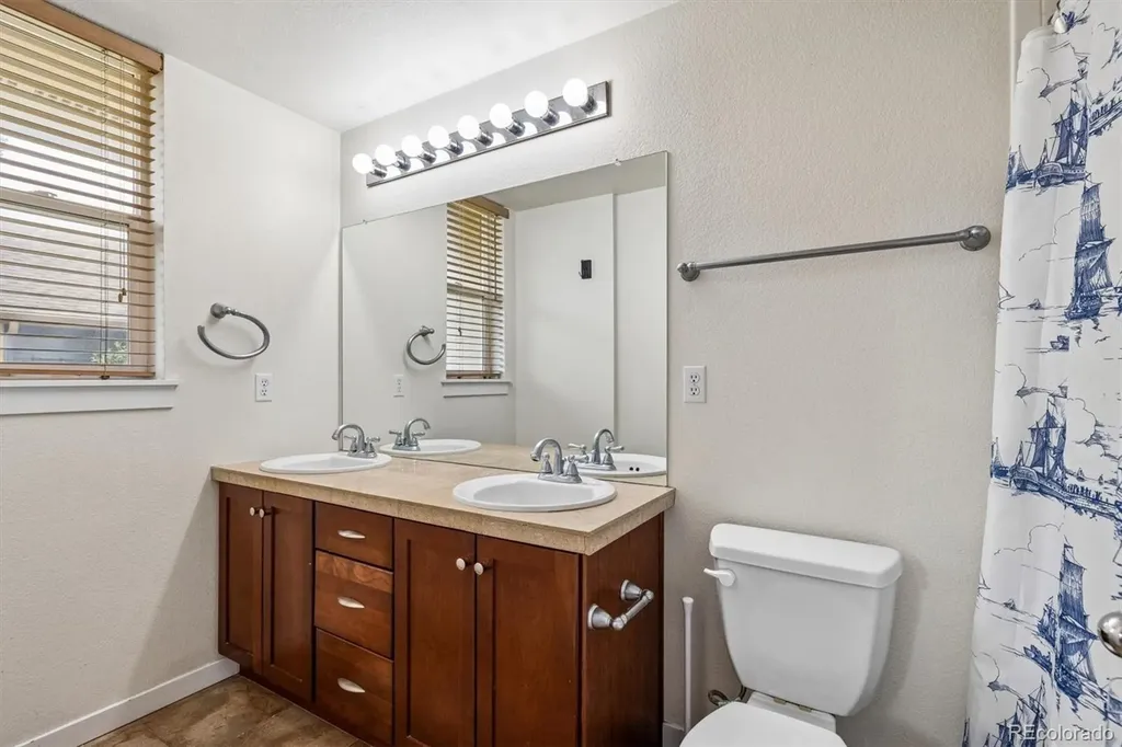 9941 E 26th Avenue Denver CO 80238