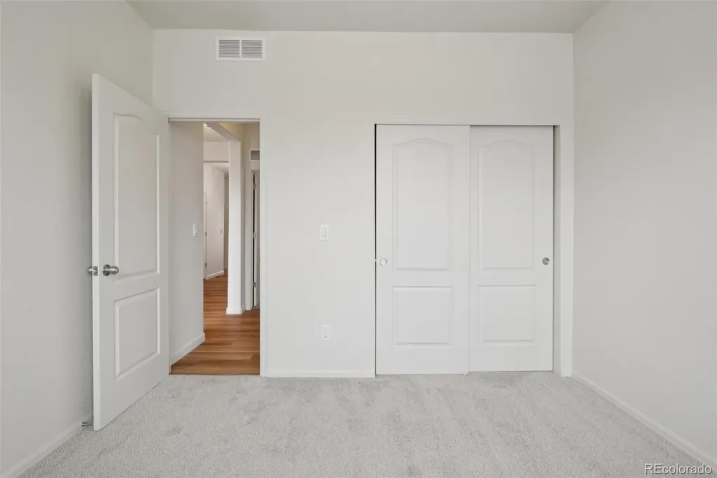 59 S Millbrook Street Aurora CO 80018