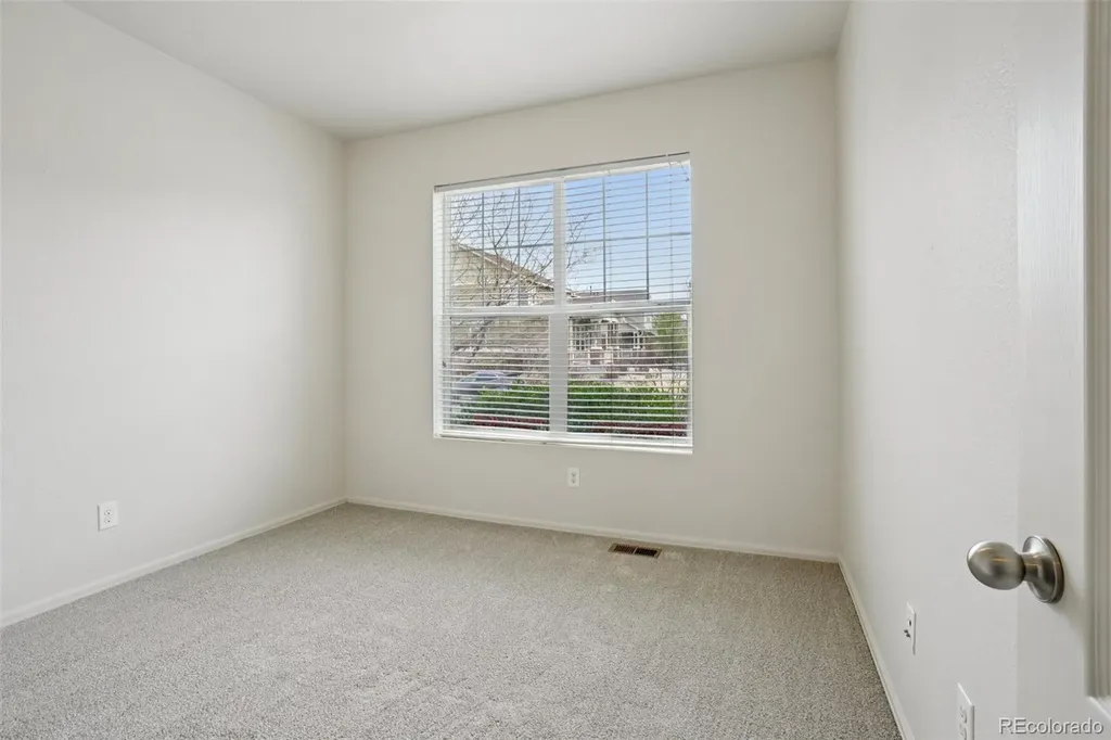 59 S Millbrook Street Aurora CO 80018
