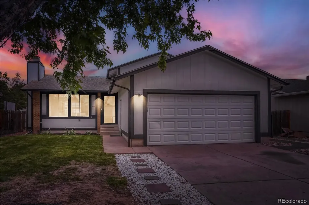 16283 E Oxford Drive Aurora CO 80013