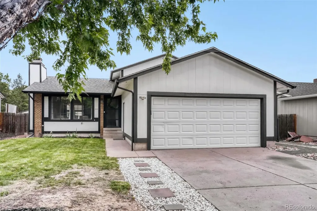 16283 E Oxford Drive Aurora CO 80013