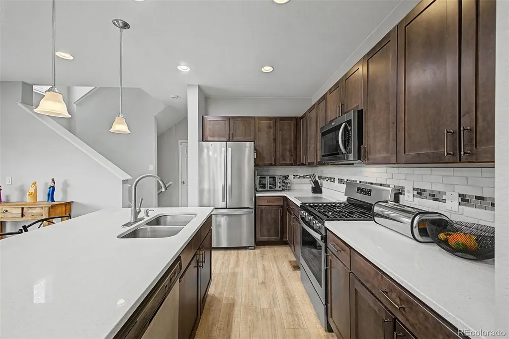 4780 N Jasper Street Denver CO 80239