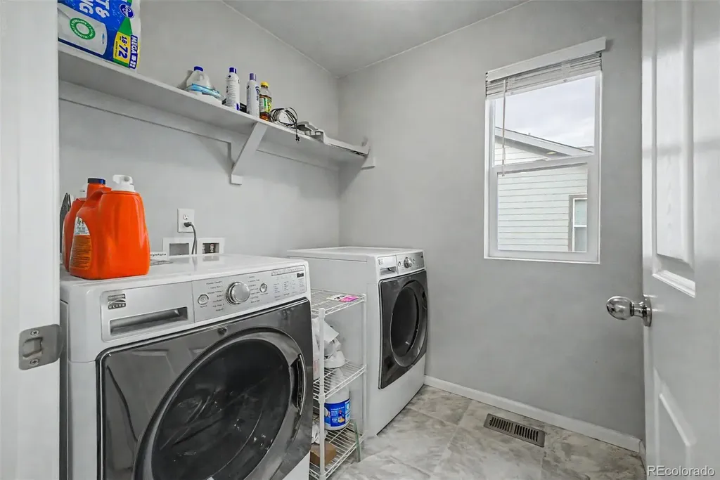 4780 N Jasper Street Denver CO 80239