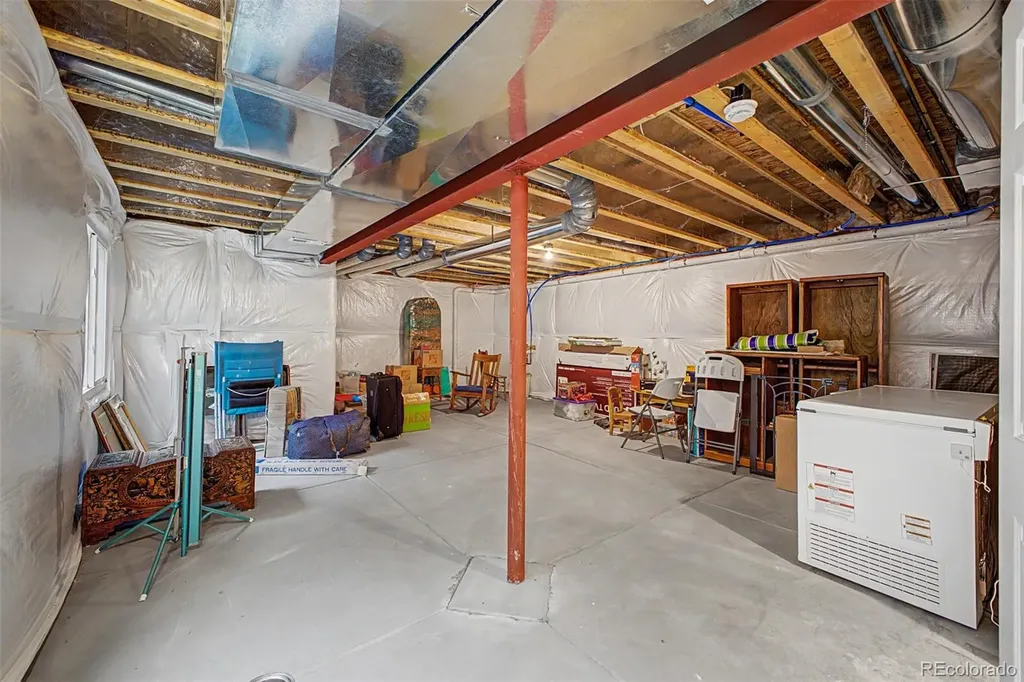 4780 N Jasper Street Denver CO 80239