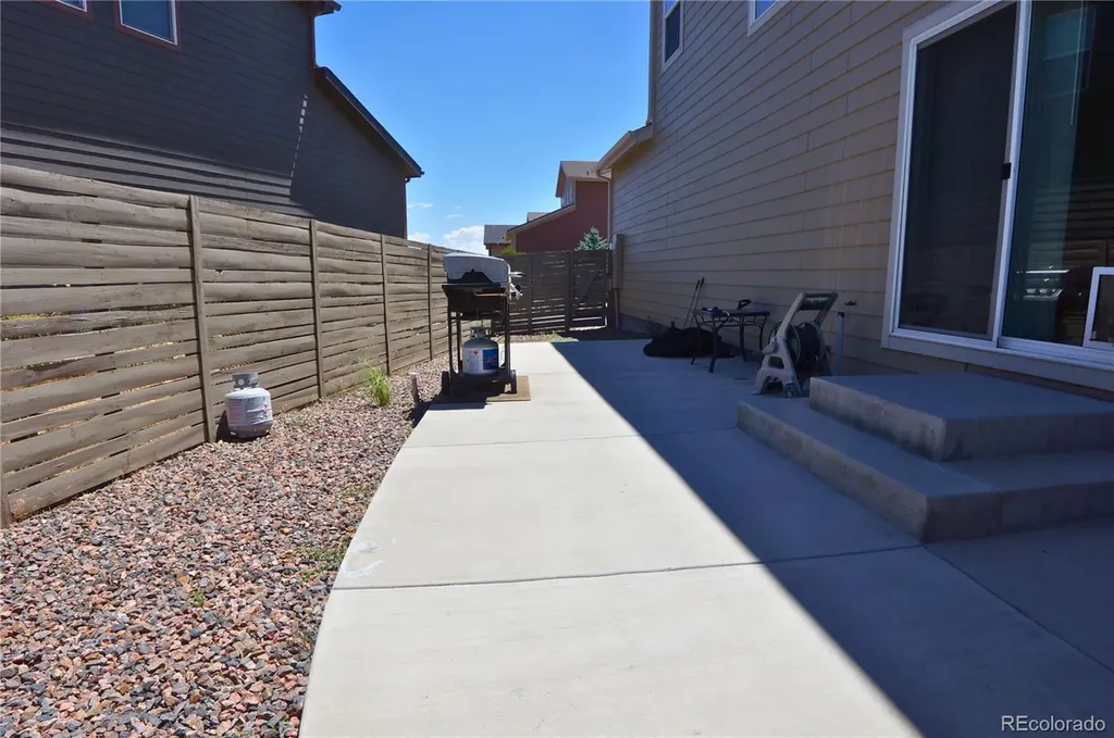 4780 N Jasper Street Denver CO 80239