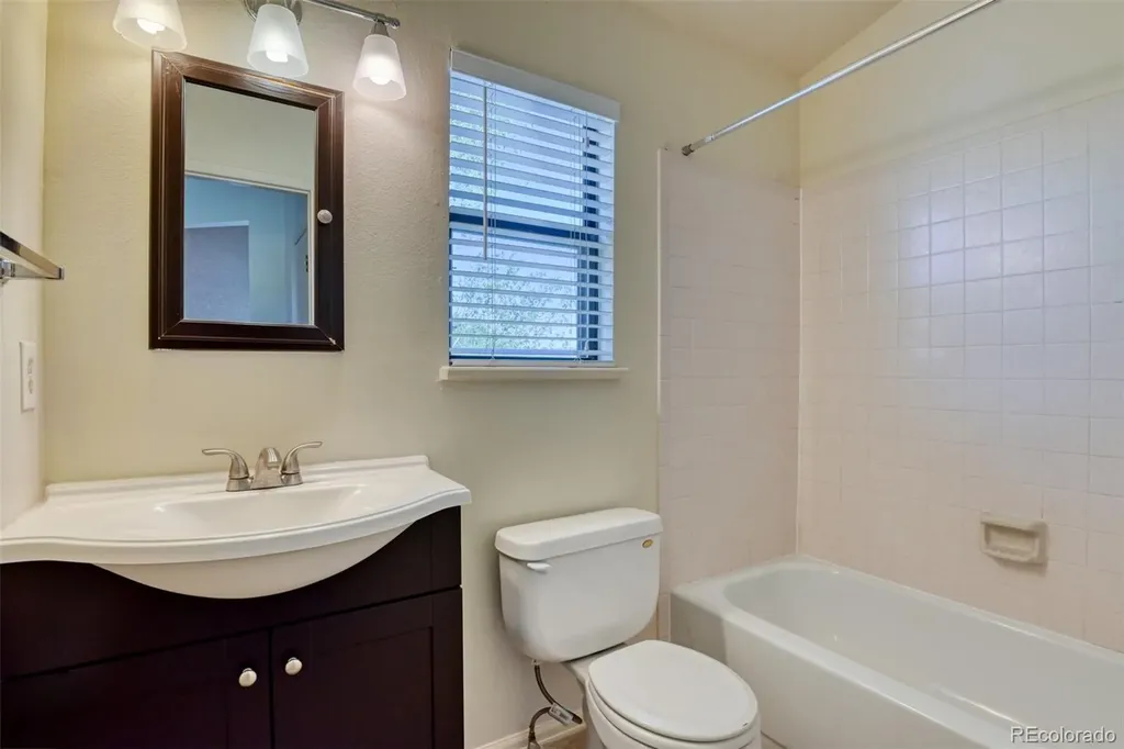 864 London Green Way Colorado Springs CO 80906