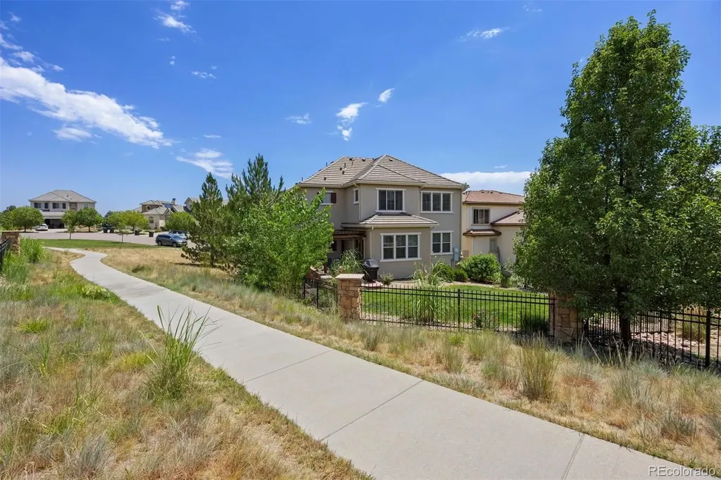 2559 S Kendrick Street Denver CO 80228
