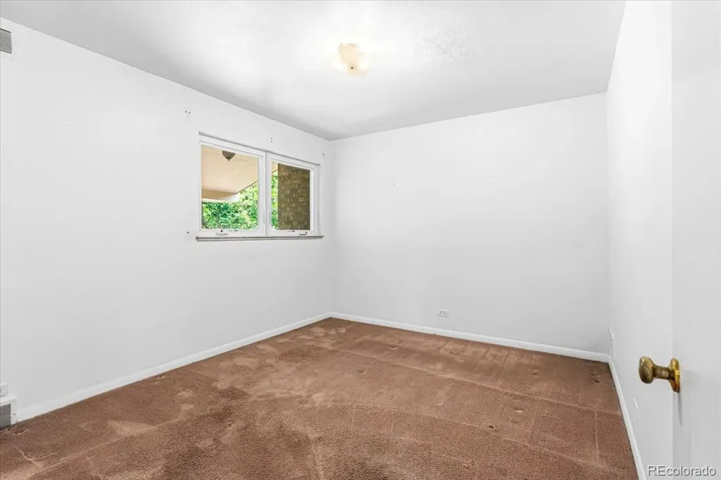 3250 S Dexter Street Denver CO 80222