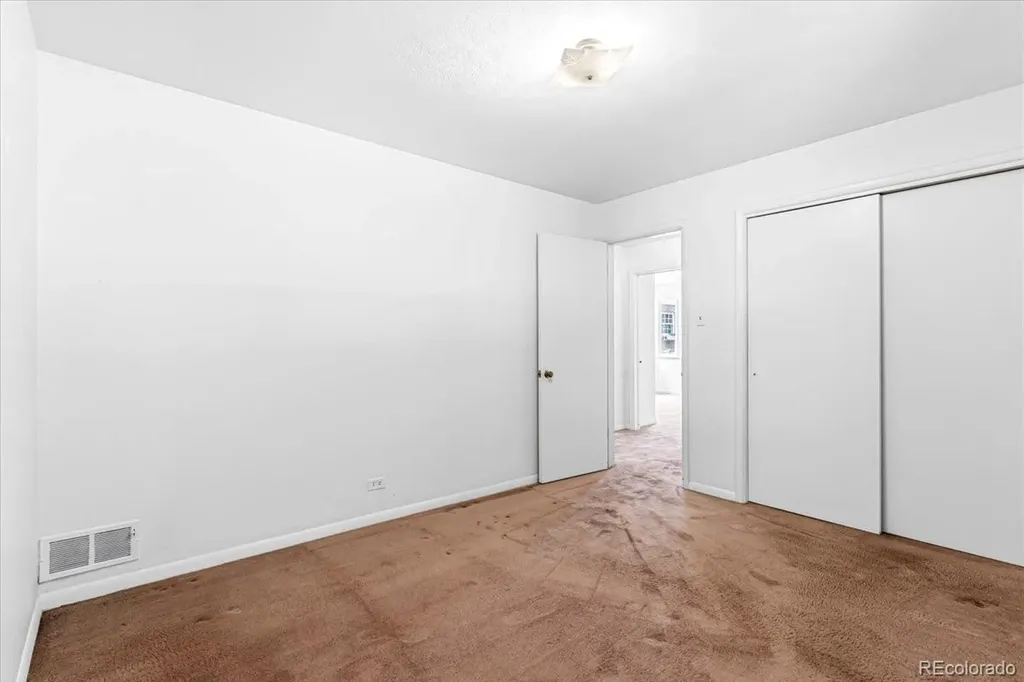 3250 S Dexter Street Denver CO 80222