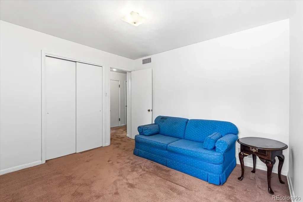 3250 S Dexter Street Denver CO 80222