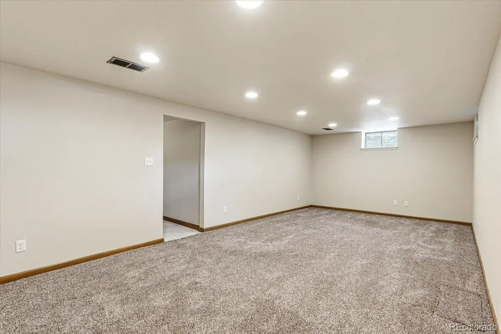 3250 S Dexter Street Denver CO 80222