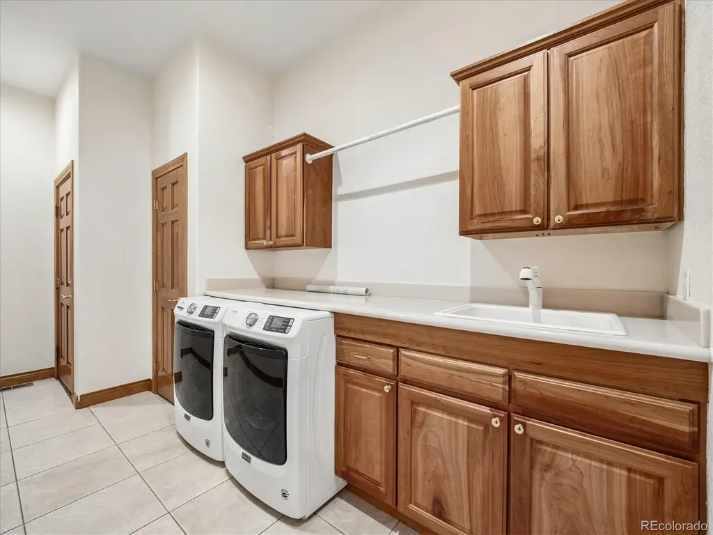 8094 E State Highway 86 Franktown CO 80116