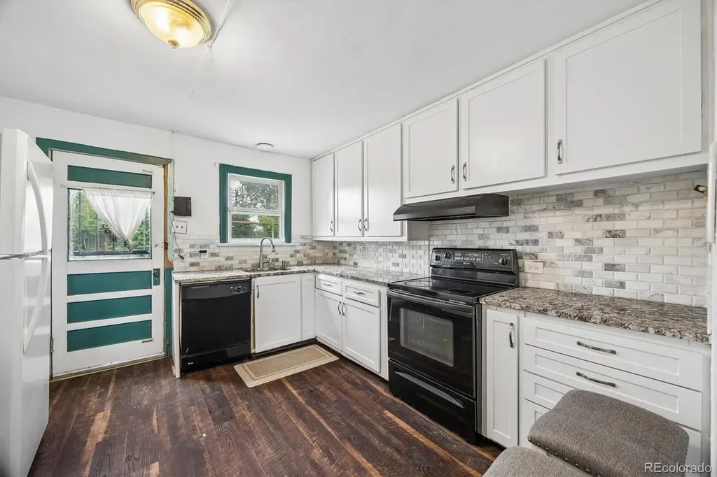 4355 Steele Street Denver CO 80216