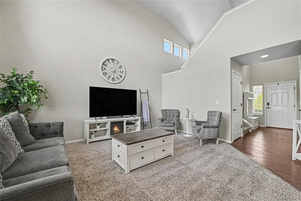 1676 Country Sun Drive Windsor CO 80550