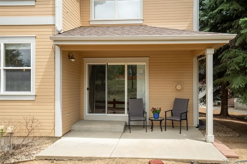 689 Wild Ridge Lane Lafayette CO 80026