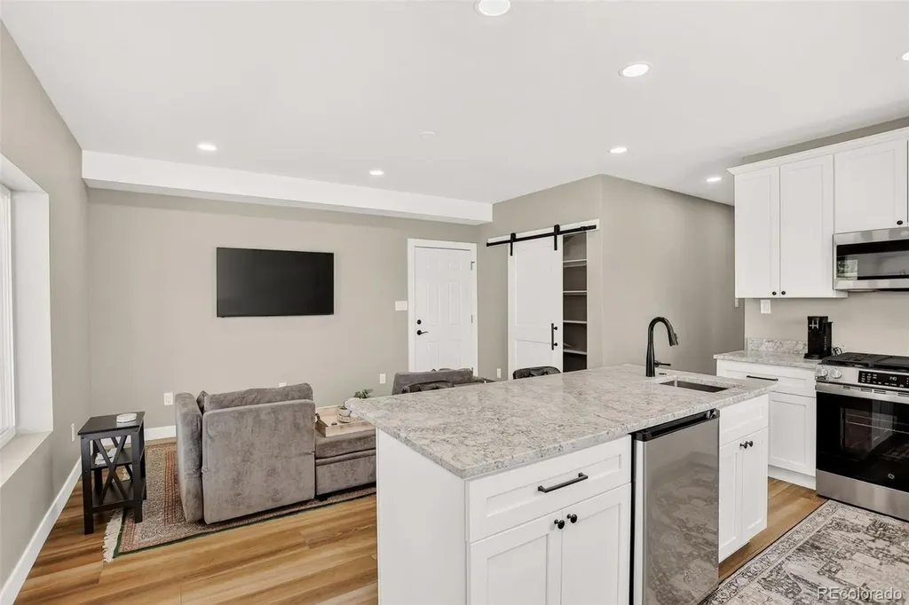 6905 Wildridge Road Colorado Springs CO 80908