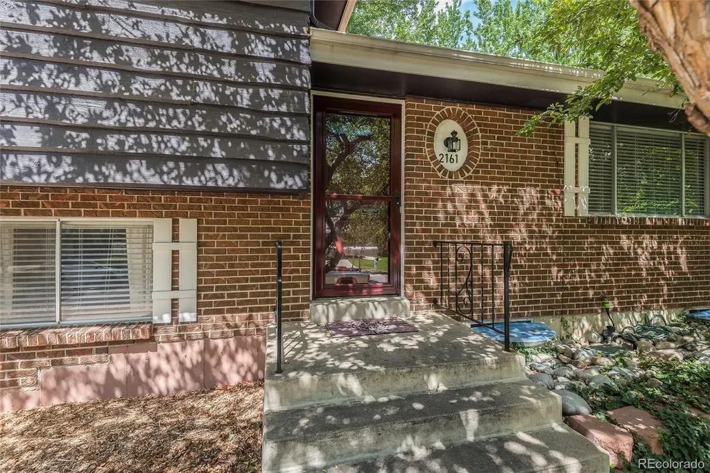 2161 S Allison Court Lakewood CO 80227