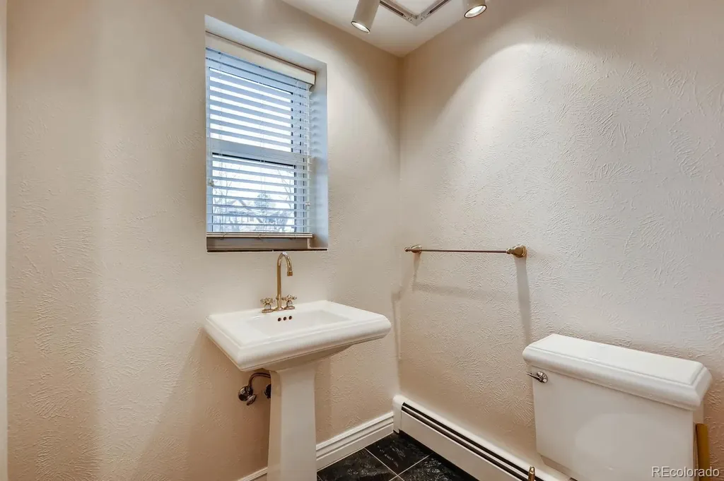 1634 Steele Street Denver CO 80206