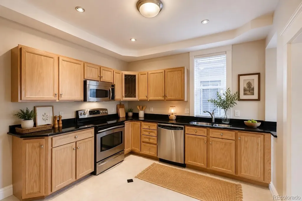 1634 Steele Street Denver CO 80206