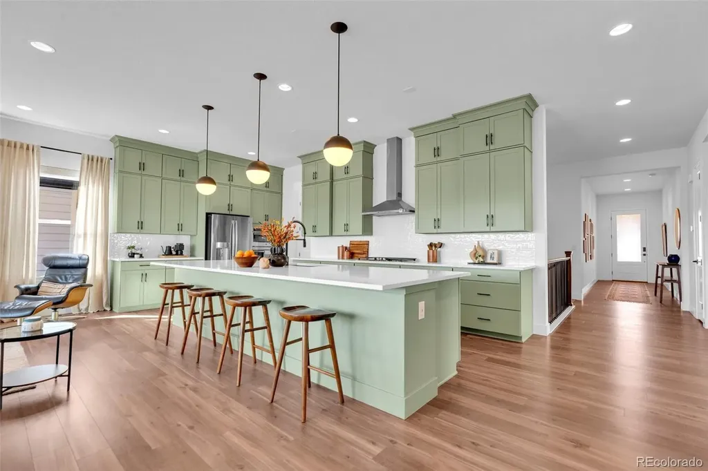 6984 Rim Ridge Way Castle Pines CO 80108