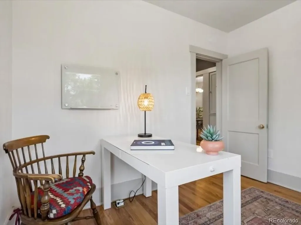 2589 N Glencoe Street Denver CO 80207