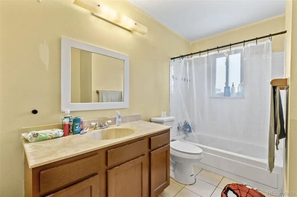 1413 S Kittredge Street Aurora CO 80017