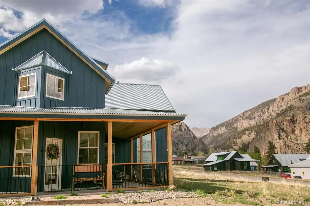 227 Bee Mcclure Drive Creede CO 81130