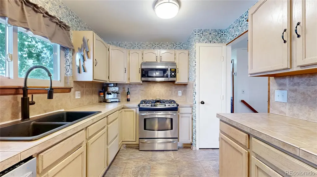 9374 Bellaire Street Thornton CO 80229