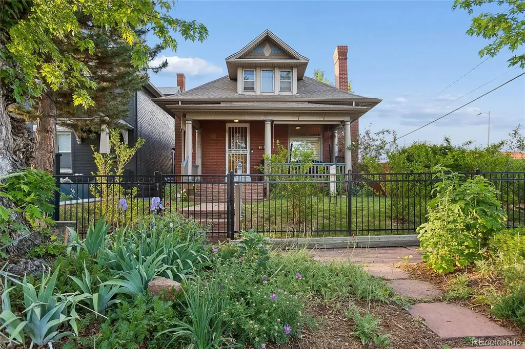 33 W Byers Place Denver CO 80223