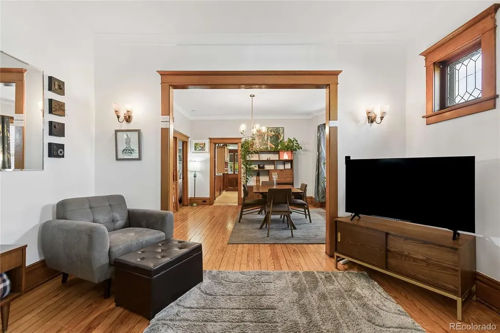 33 W Byers Place Denver CO 80223