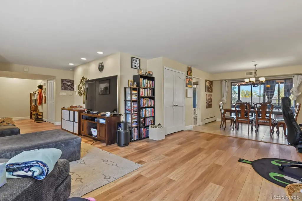 5751 E Ithaca Place Denver CO 80237