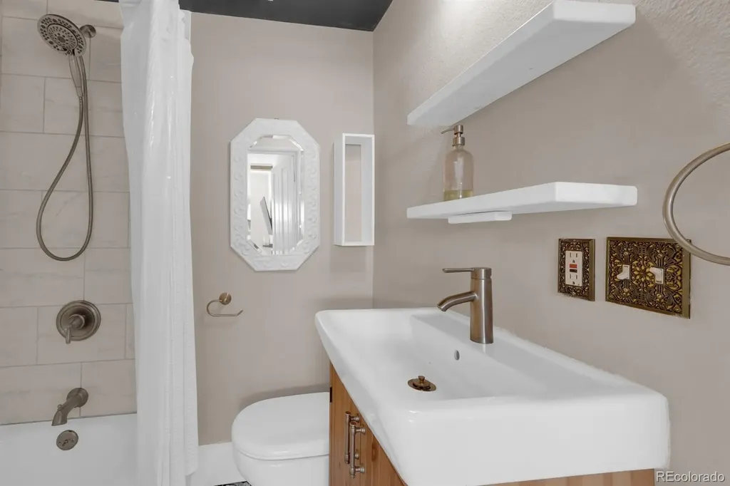 314 E Columbia Street Colorado Springs CO 80907